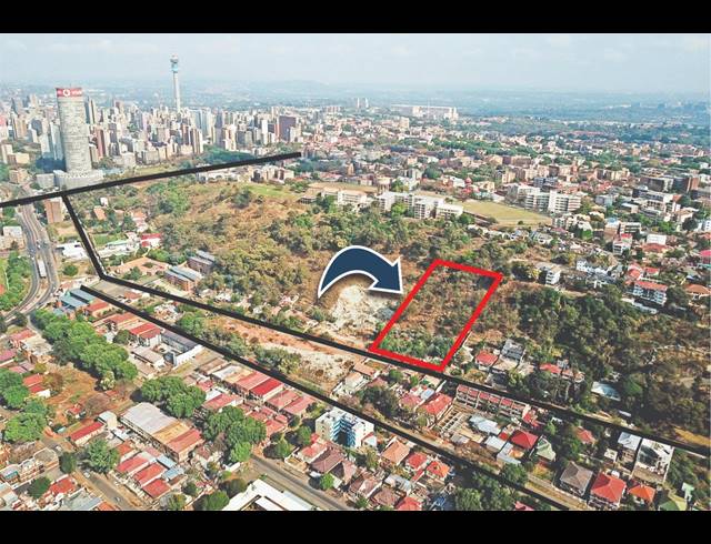 M² VACANT LAND FOR SALE IN HIGHLANDS